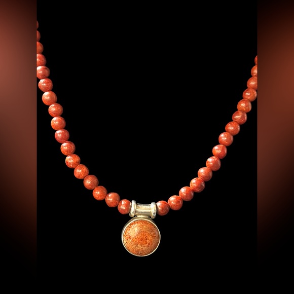 Red Sponge Coral Sterling Silver pendant and necklace with bracelet 18” & 7-7.5” - Picture 9 of 10